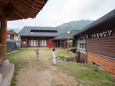 삼신리 삼신마을 녹차 만들기 체험장 썸네일 이미지