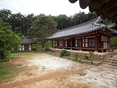 운암영당 전경 썸네일 이미지